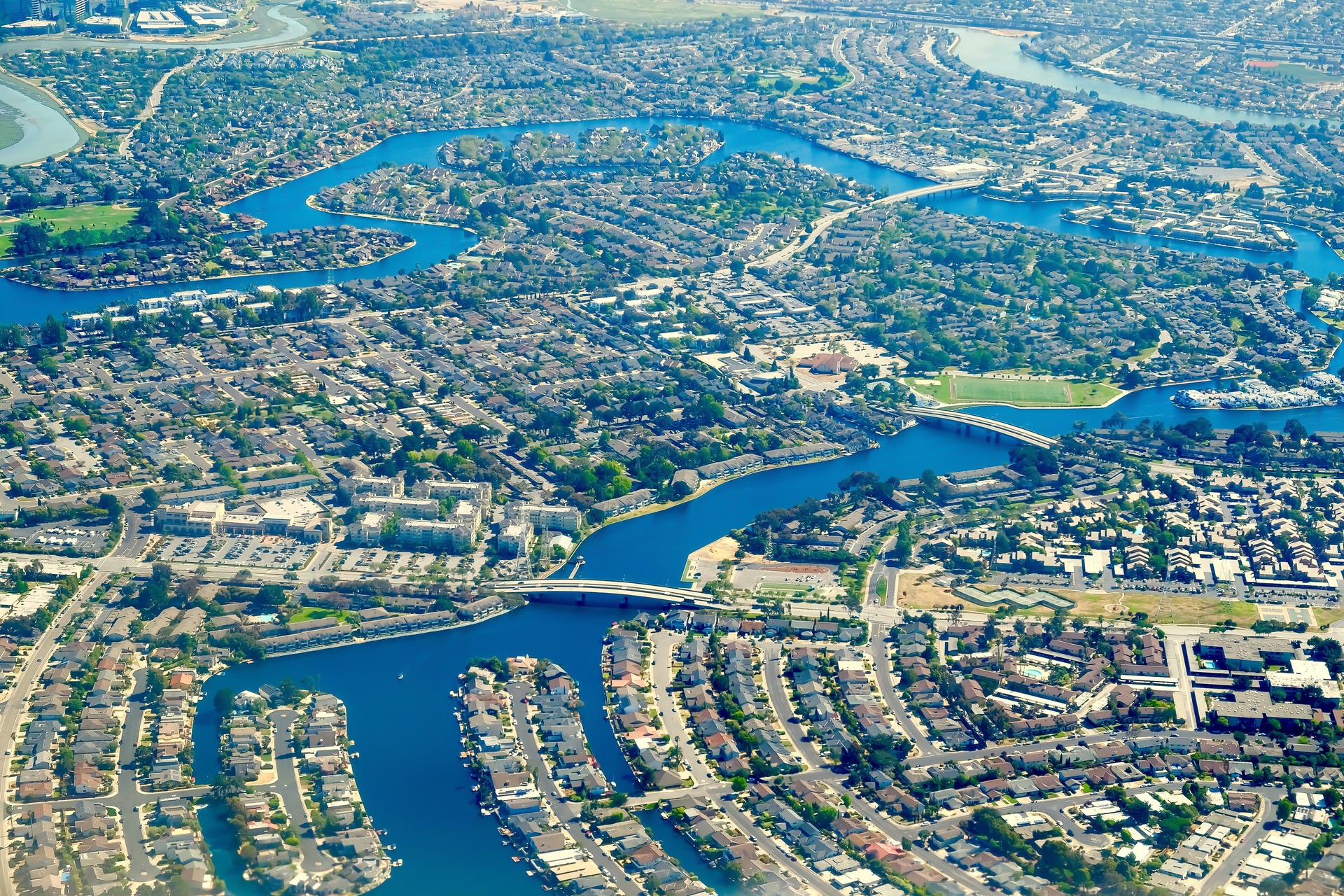 Aerial-view-of-Costa-Mesa-California-showcasing-waterfront-homes-and-cityscape.-Costa-Mesa-Divorce-Lawyer-providing-experienced-legal-support-for-family-law-cases