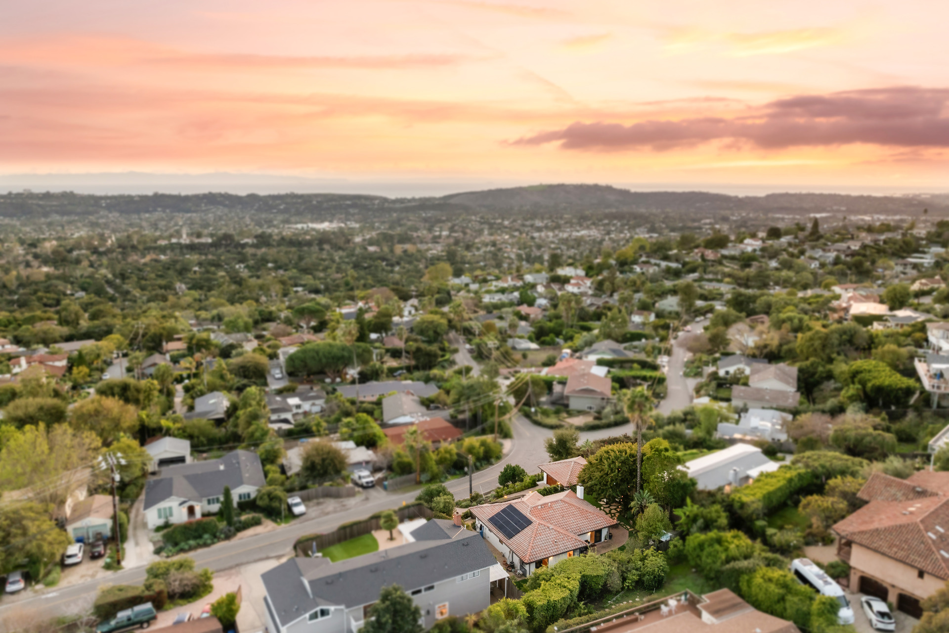 Aerial-view-of-a-suburban-neighborhood-in-Fullerton-California-at-sunset.-Fullerton-Divorce-Lawyer-providing-expert-legal-assistance-for-family-law-and-divorce-cases